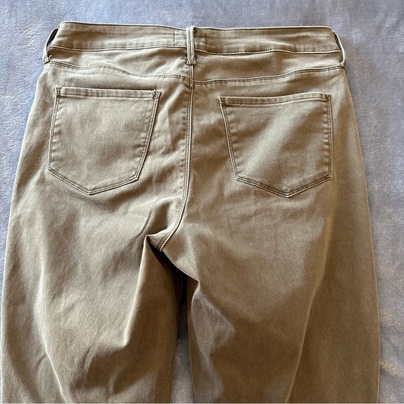 NYDJ Not Your Daughter's Olive Green Wash Skinny Soft Zipper Jeans Pants - Picture 9 of 12